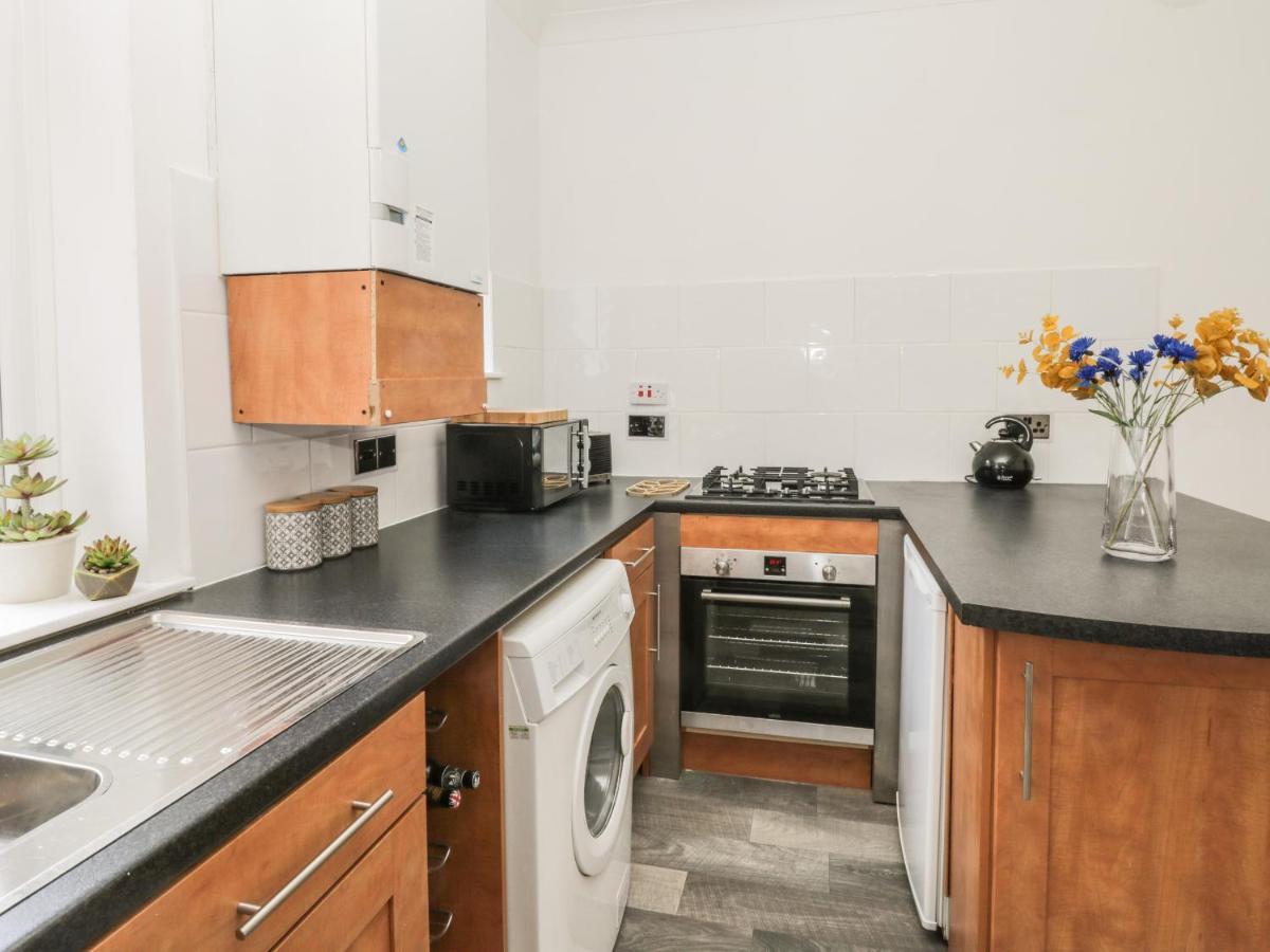 Appartamento 1 Burns Yard Whitby Esterno foto