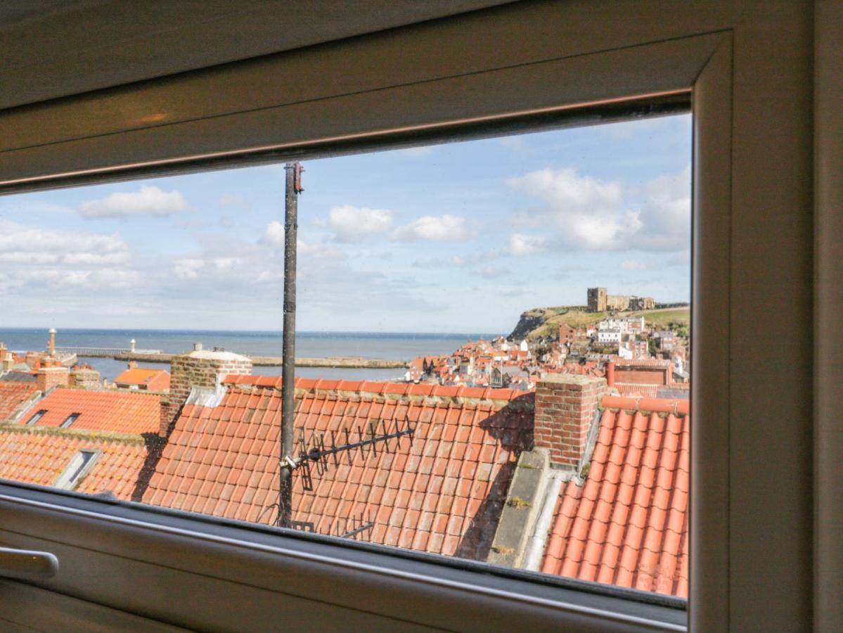Appartamento 1 Burns Yard Whitby Esterno foto